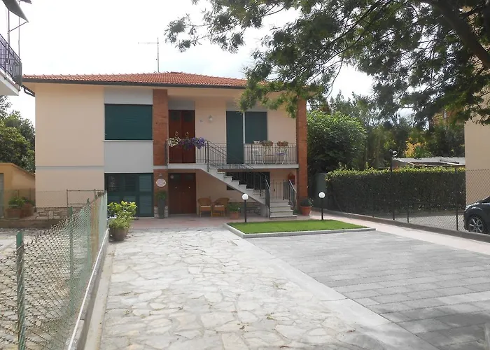 Affittacamere Gino's House 3*