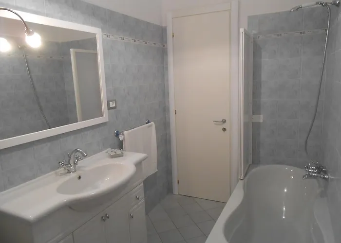 Affittacamere Gino's House Pisa