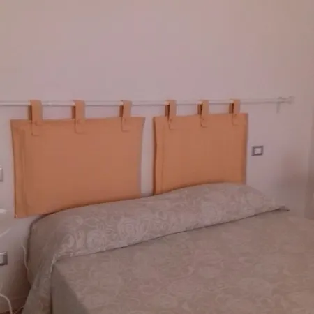 Gino's House Guest house *
